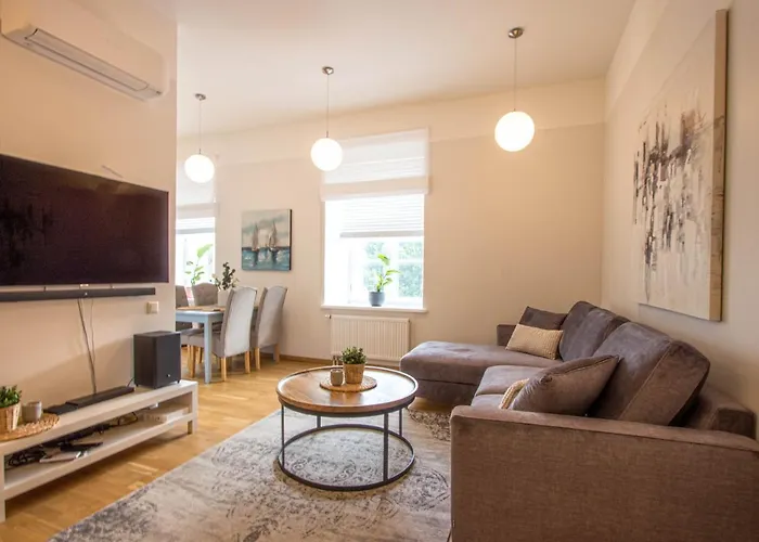 Lossi 32 Cozy * טרטו